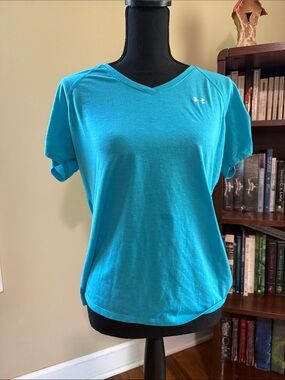 Under Armour Women’s Teal V-Neck Short Sleeve Top